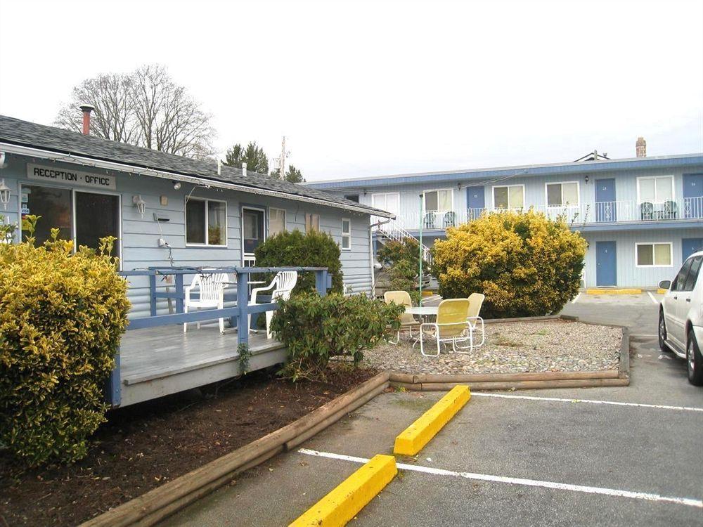 Beach Grove Motel Tsawwassen Buitenkant foto
